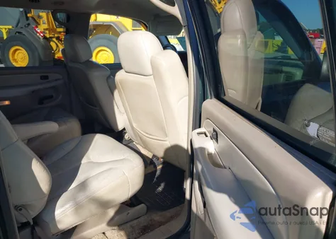 2001 GMC Yukon Xl 1500 Slt из США, поврежденный, VIN 3GKEC16T01G273672